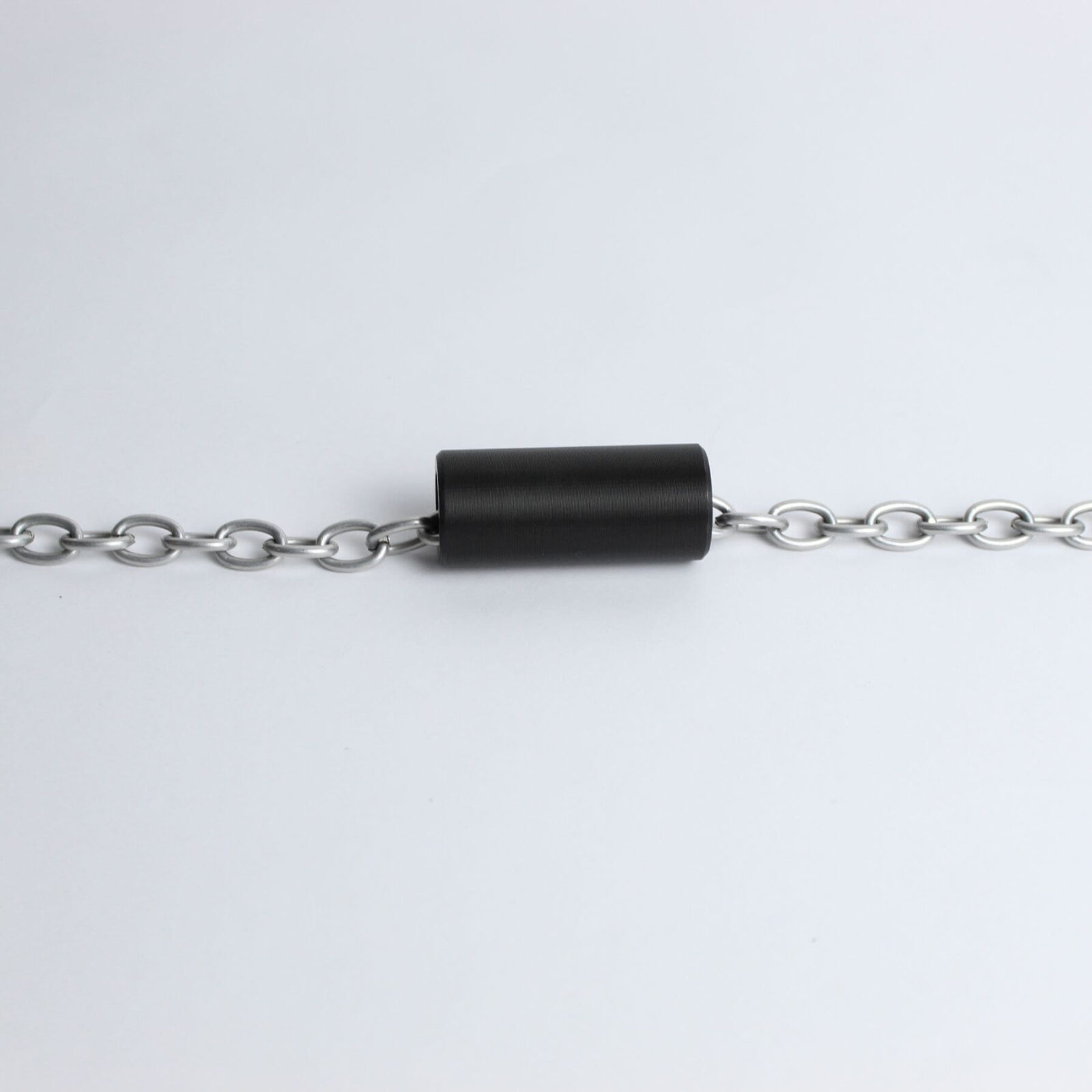 Pulseira Tubos Preto Regulável