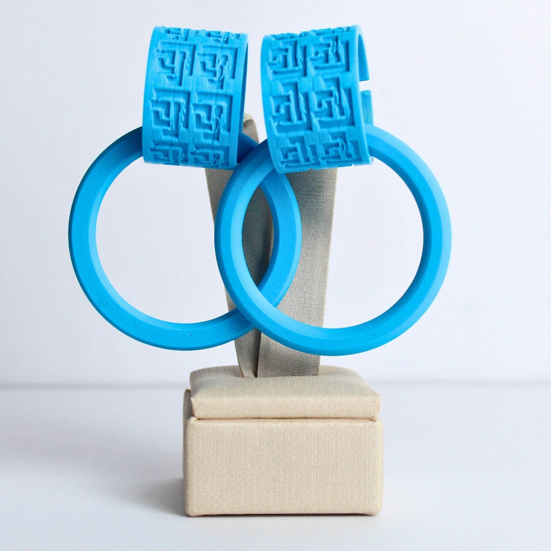 Brinco Argolas Gregas Azuis