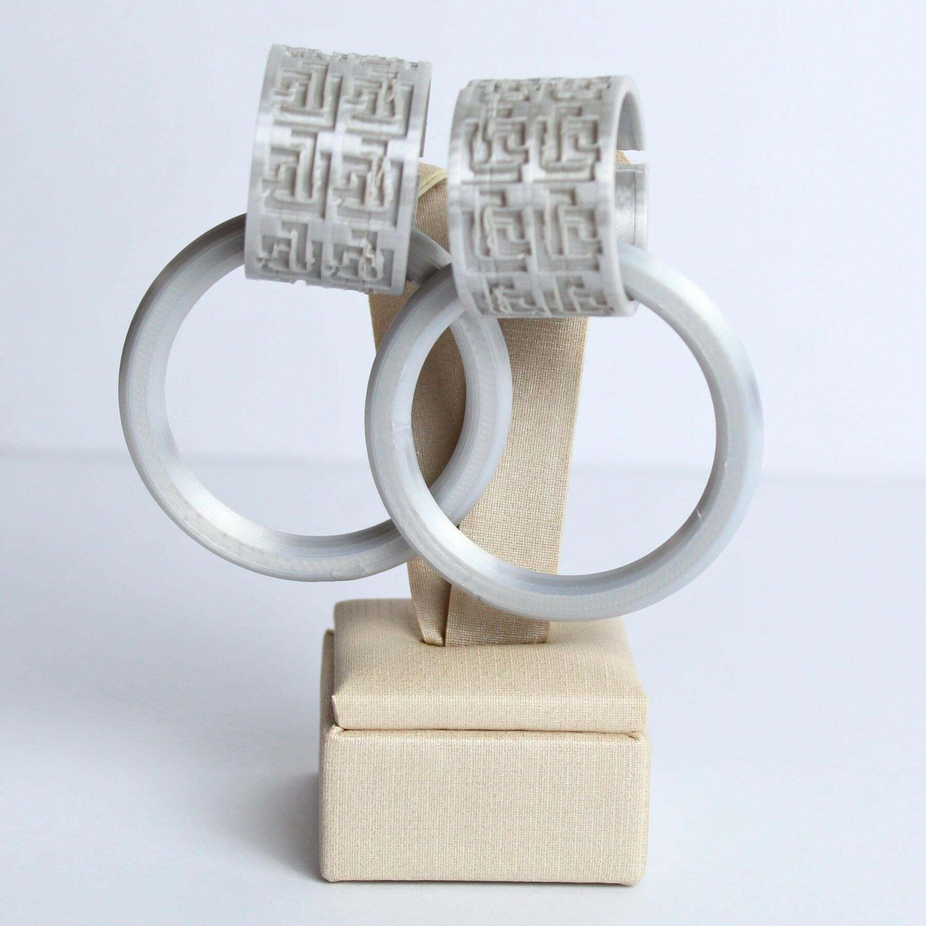 Brinco Argolas Gregas Prateado