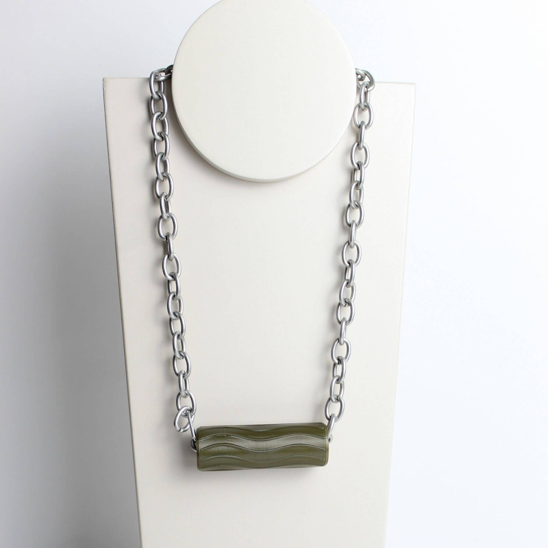 Colar Tubos Verde Ondas Regulável