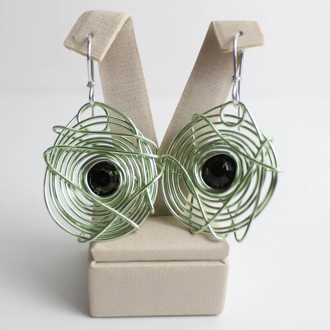 Brinco Espiral Verde Com Pedra Verde